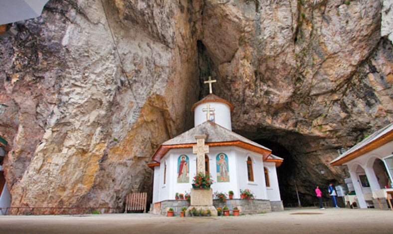 Cetatea Valcău, Romania, Romania